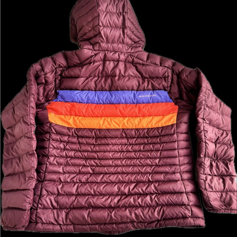 Cotopaxi Women’s Puffer Jacket in Burgundy and Multicolor